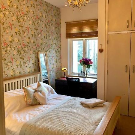 Spacious Apartment In The Heart Of Camden Town London Kültér fotó